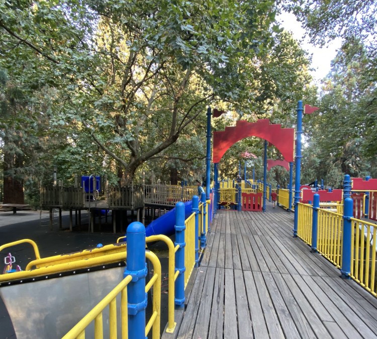washington-park-playground-photo
